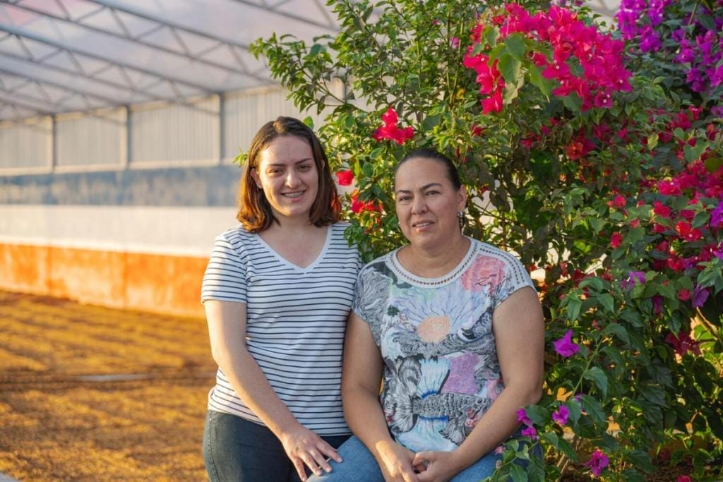 Francisca and Sharon Chacon of Las Lajas Costa Rica coffee farm